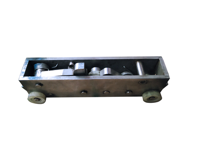 （一代）自动拉板小车